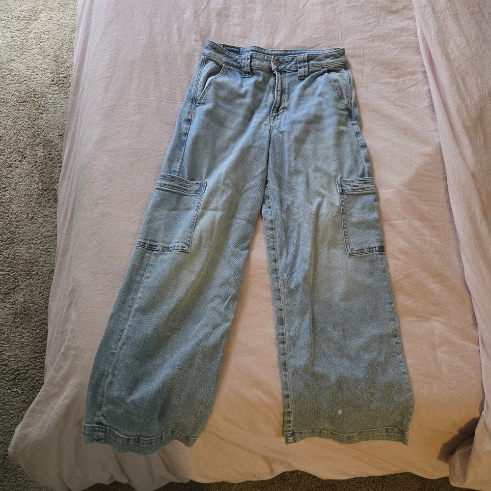 American Eagle Baggy Cargo Jeans